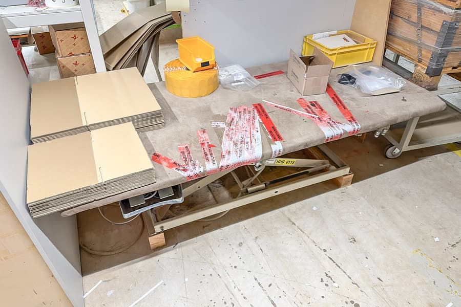 Pneumatischer Scherenhubtisch